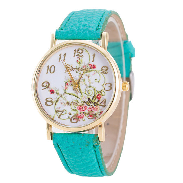 New Fashion Retro Flower Style Women Watches Gilt Digital Quartz