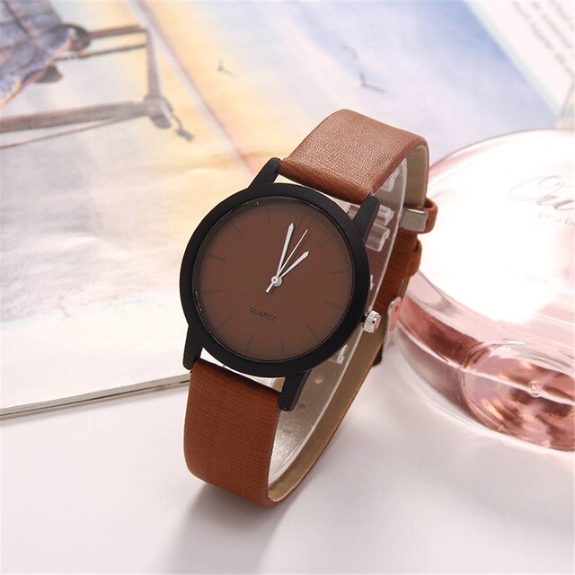 Retro Casual Ladies Watch Minimalist Style Fashion Quartz Women